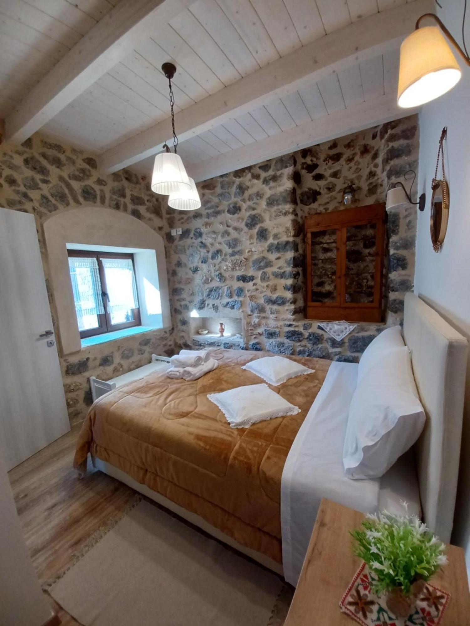 Rodanthe'S Guest House Stemnitsa Oda fotoğraf